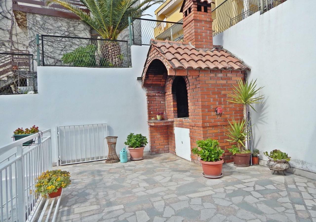 Apartment Gloria Podstrana Exterior photo